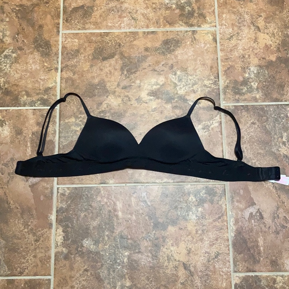 Pink wireless bra